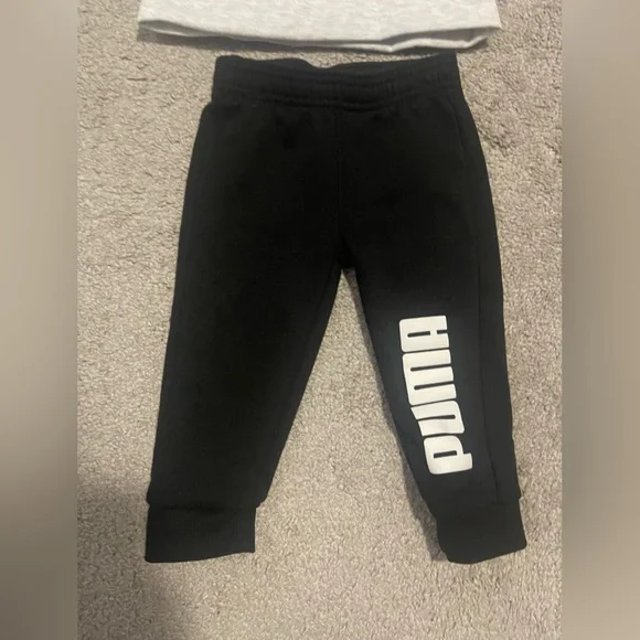 Toddler Puma Hoodie & Pant Set New Not Worn - Picture 2 of 4